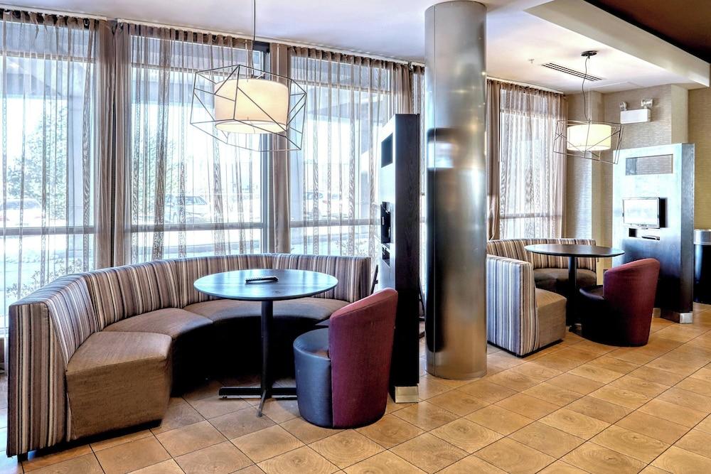 Courtyard by Marriott York photo 16