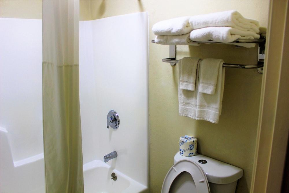Quality Inn Fort Stockton photo 13