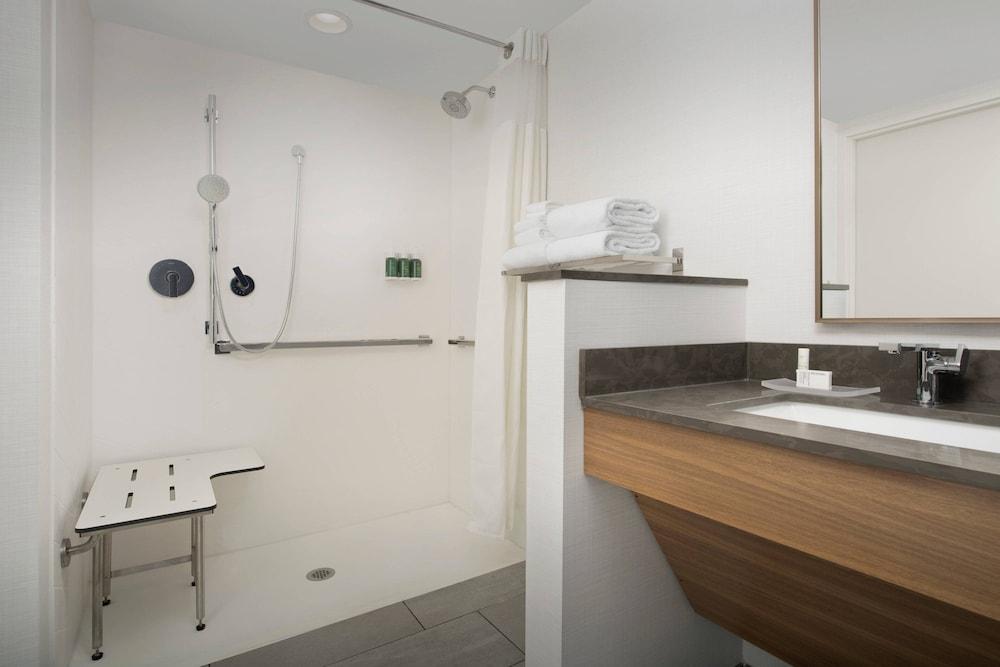 Fairfield Inn & Suites by Marriott Nashville near Vanderbilt photo 9