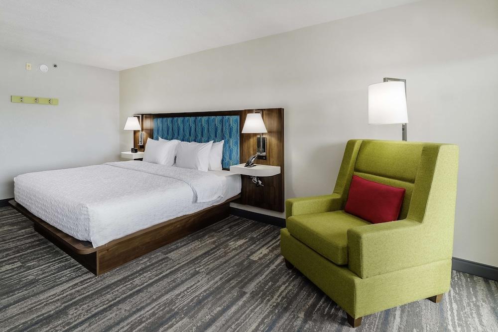 Holiday Inn Express & Suites Port Charlotte by IHG photo 49