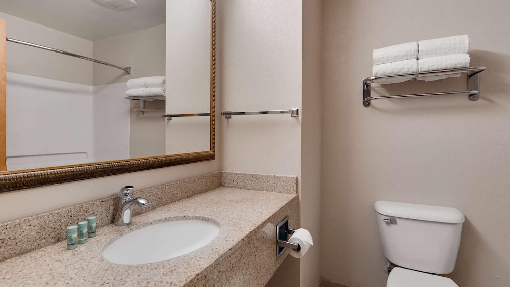 Best Western Executive Inn photo 15