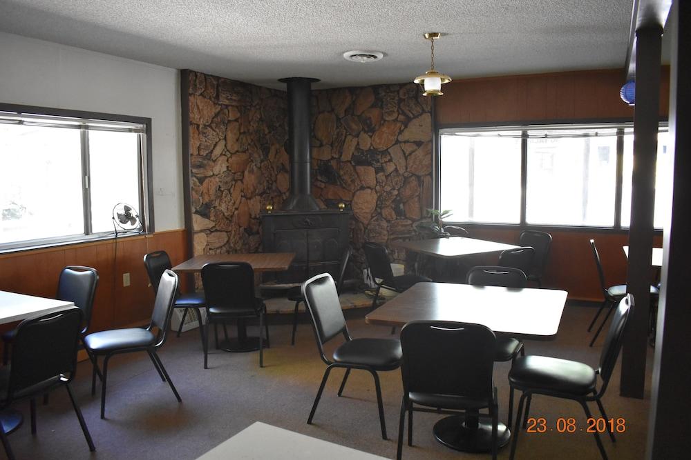 White Chief Mountain Lodge photo 27
