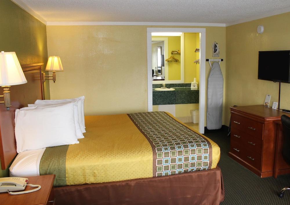 Americas Best Value Inn Conyer photo 22
