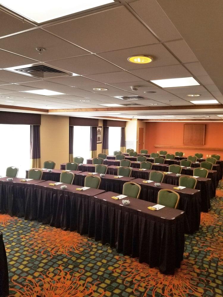 Hampton Inn Hagerstown-I-81 photo 43
