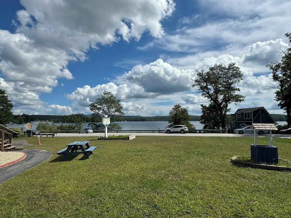 Winnisquam Lake Inn photo 33