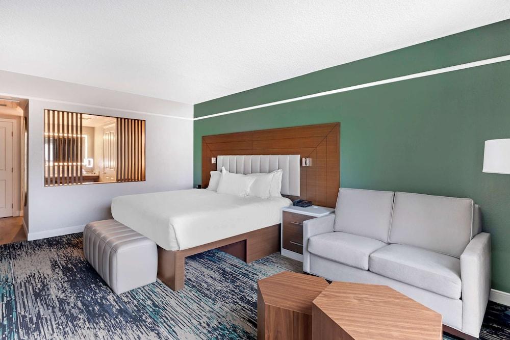 Hilton Grand Vacations Club Flamingo Las Vegas photo 11