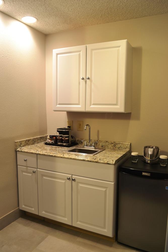 DoubleTree by Hilton Denver - Westminster photo 34