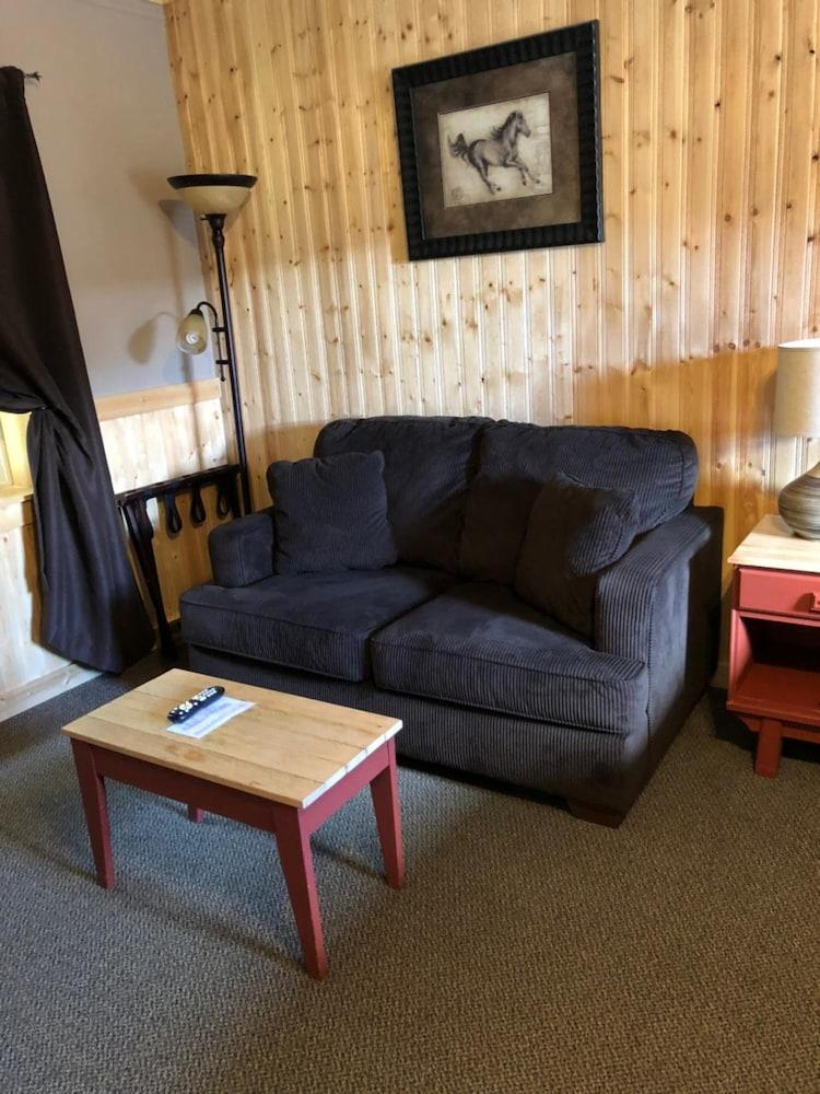 Hotel Expedition photo 18