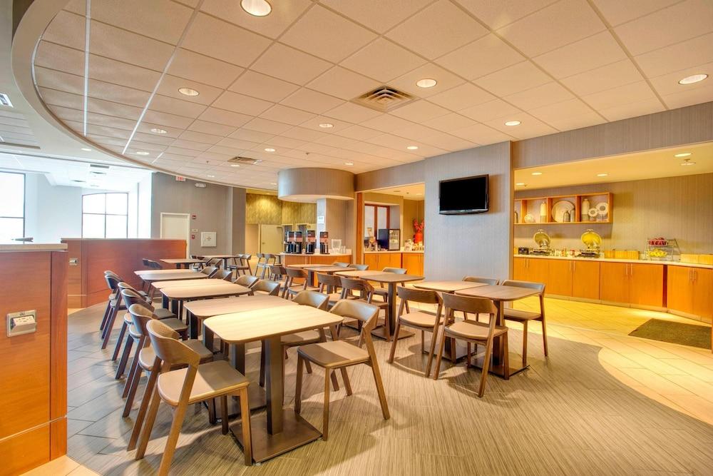 Springhill Suites by Marriott Lawrence photo 52
