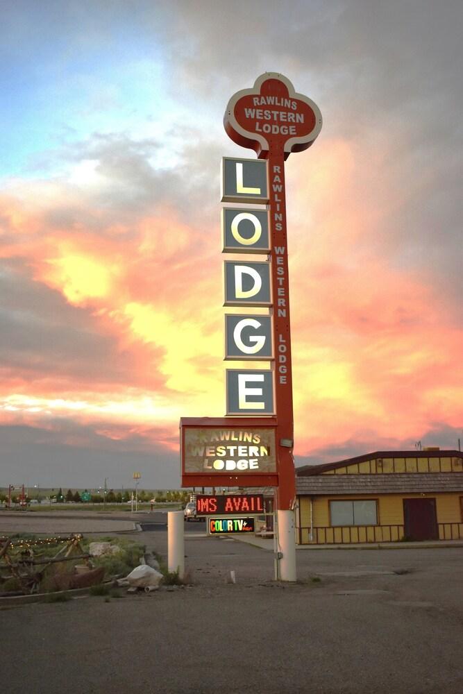 Rawlins Western Lodge photo 1