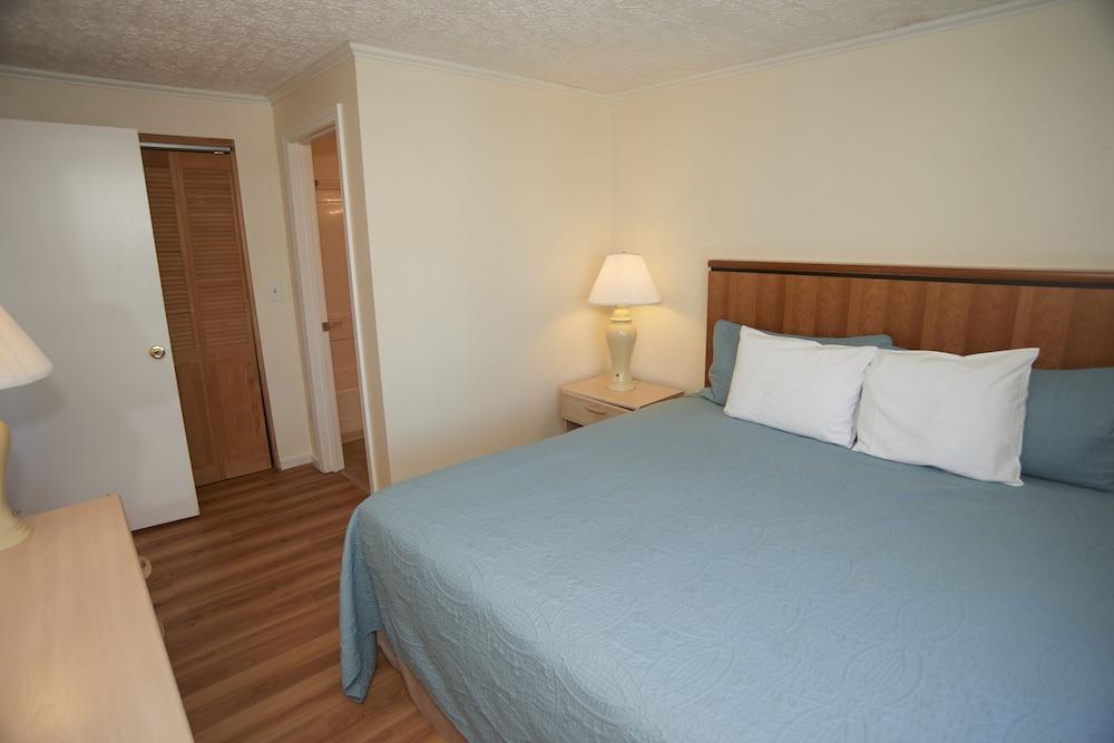 Marguerite Motel photo 14