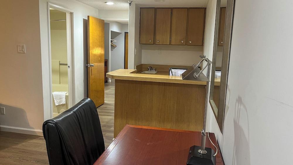 STUDIO 6 Victorville Green Tree Blvd photo 4