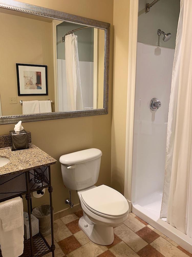 Blue Bay Inn photo 30