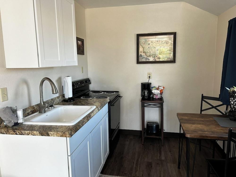 Lamplighter Cabins & Suites photo 52