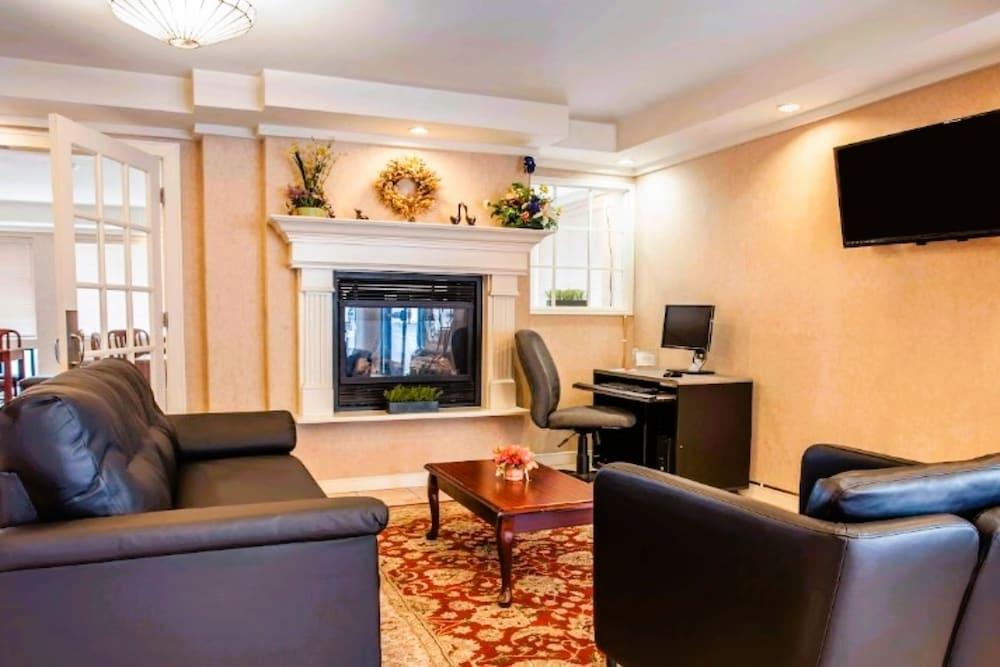 Inn at Lake Washington By OYO I-405 photo 53