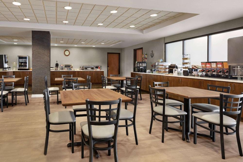 Wingate by Wyndham Greenwood Village/Denver Tech photo 28