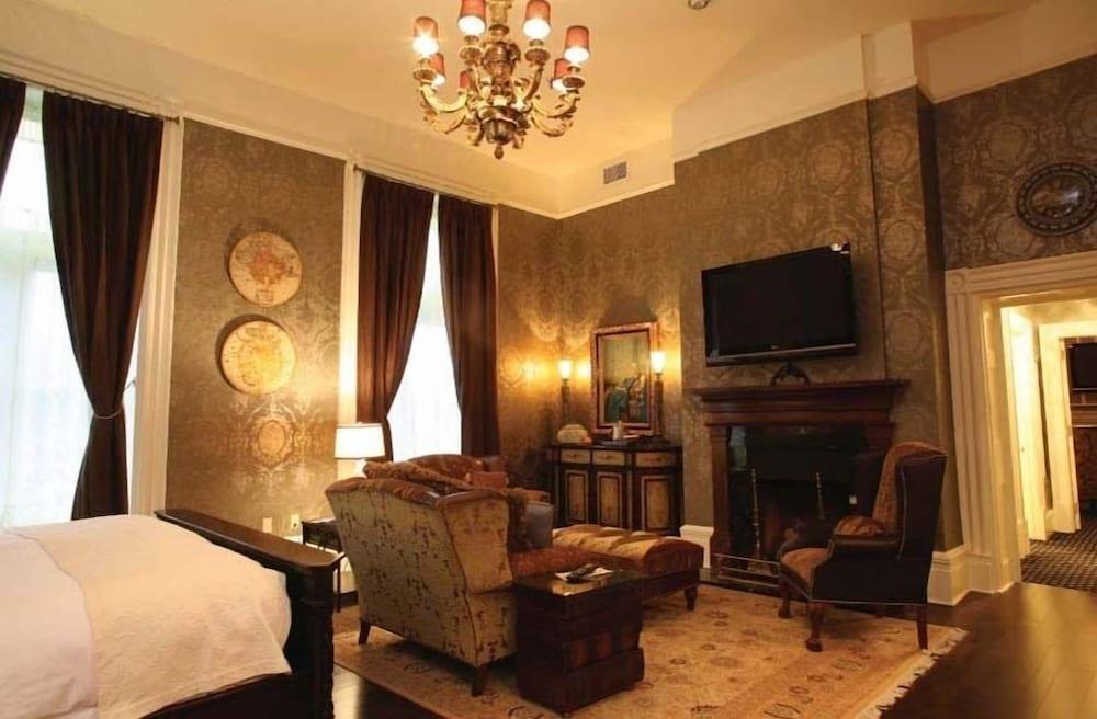 The Martha Washington Inn And Spa photo 70