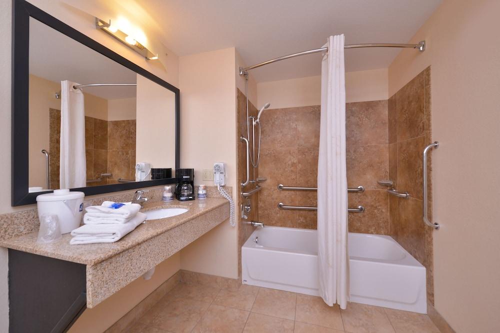 Quality Inn & Suites Williamsport photo 53