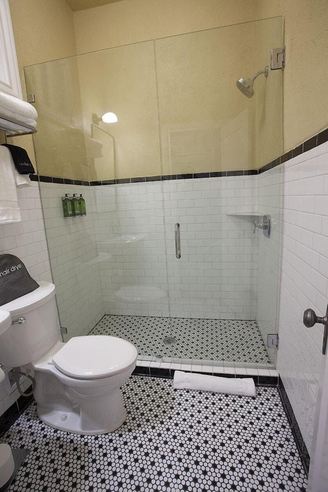Greyhound Inn photo 53