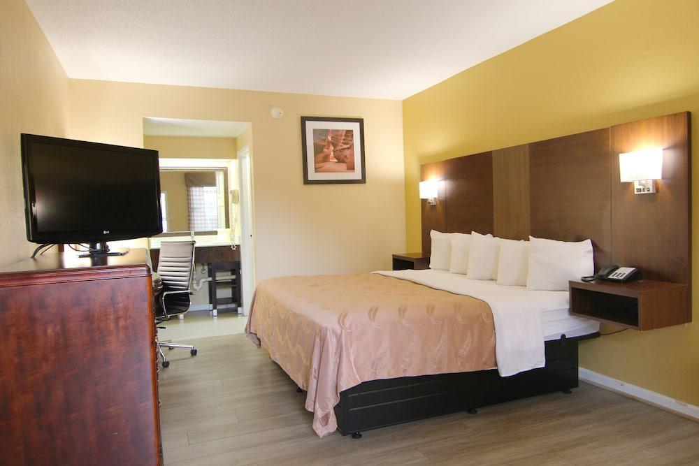 Quality Inn & Suites Franklin photo 5
