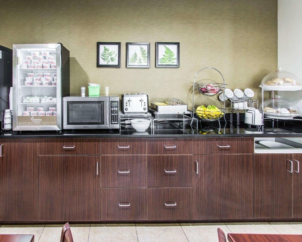 Sleep Inn Fort Pierce I-95 photo 37