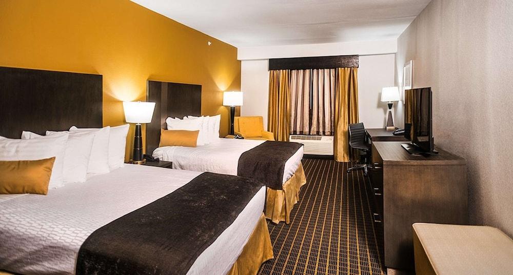 Best Western Plus Lampasas Inn & Suites photo 6