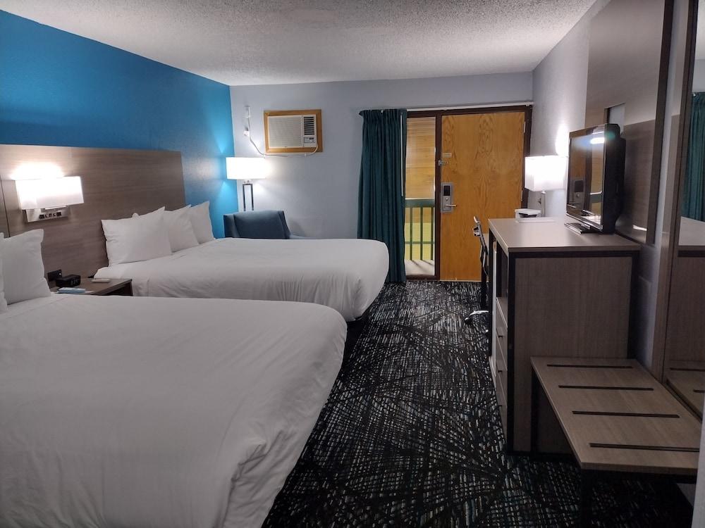 Baymont by Wyndham Duluth/Spirit Mountain photo 12