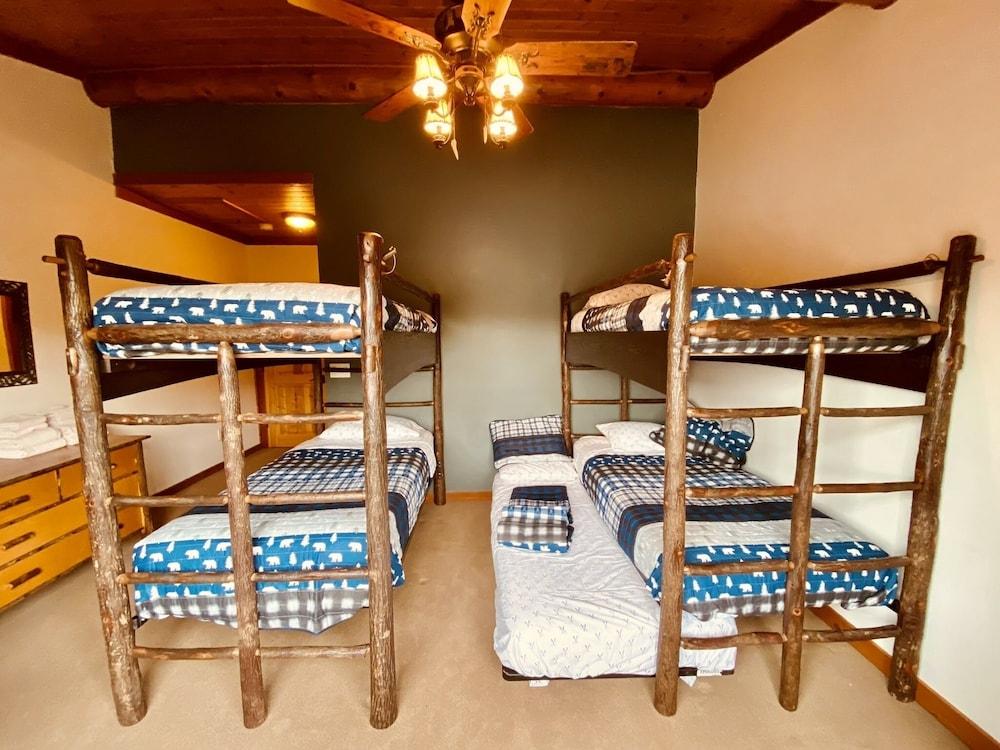 Ampersand Bay Resort photo 53