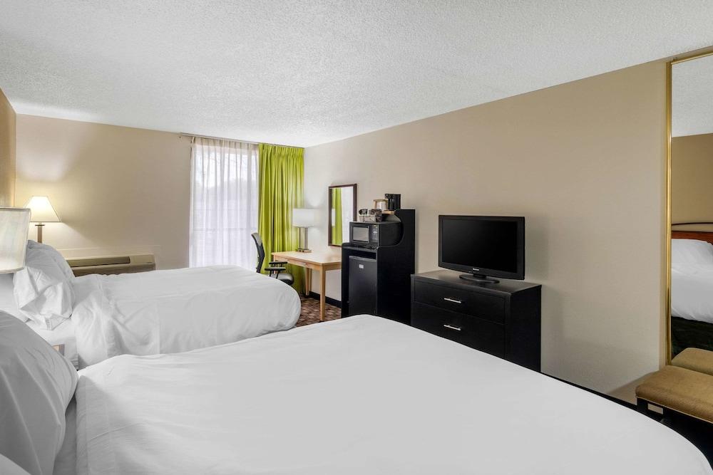 Quality Inn Tyler - Lindale photo 17