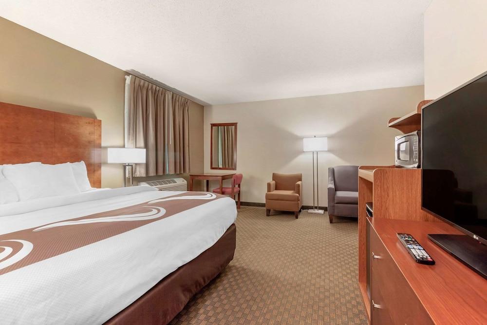 Quality Inn Hays I-70 photo 14