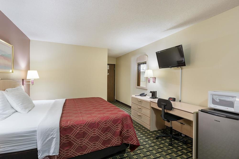 Americas Best Value Inn Beatrice photo 11