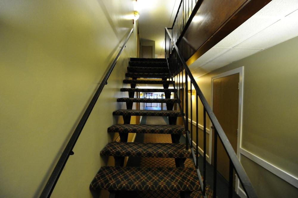 Heritage Inn photo 28