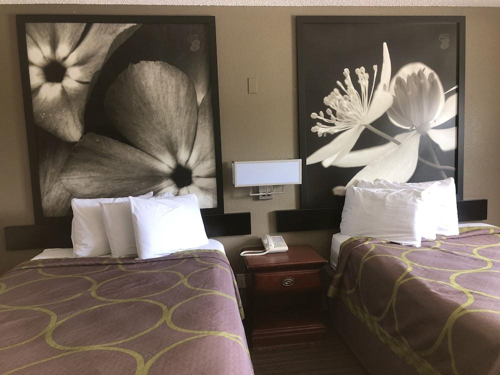 Quality Inn Neosho photo 24