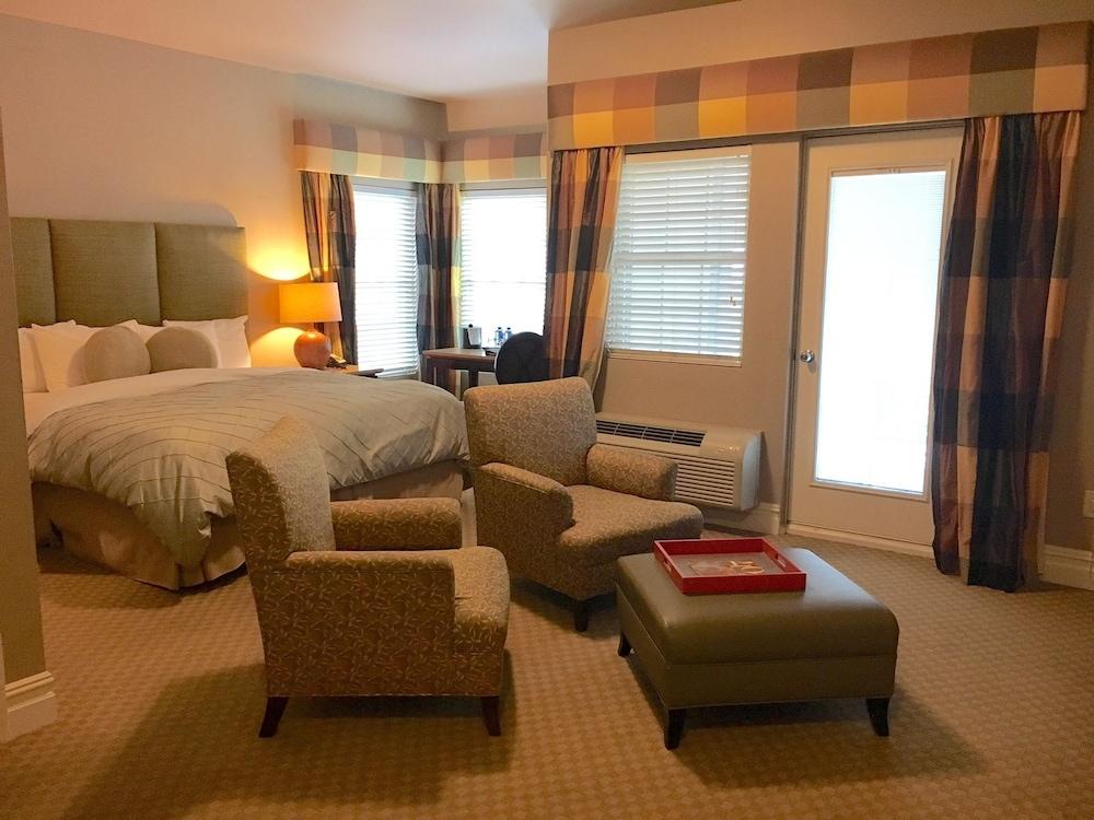 Blue Bay Inn photo 7