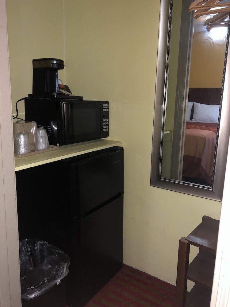 Ellijay Inn photo 14