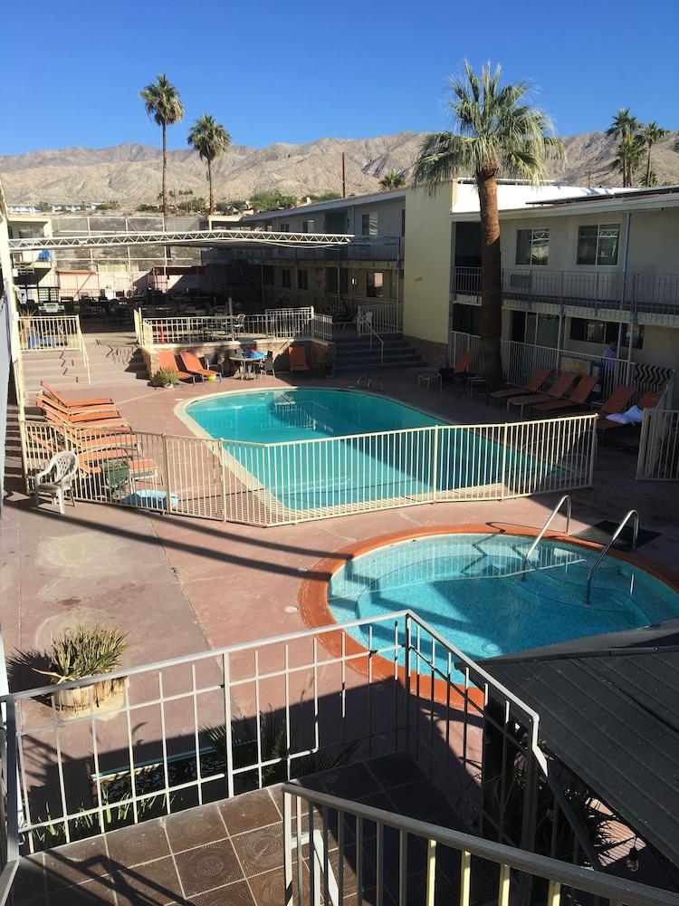 Sandpiper Springs Spa & Retreat photo 21
