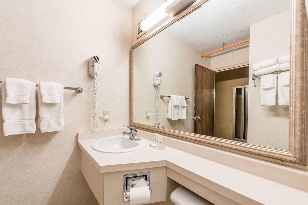 Quality Inn & Suites Brainerd photo 14