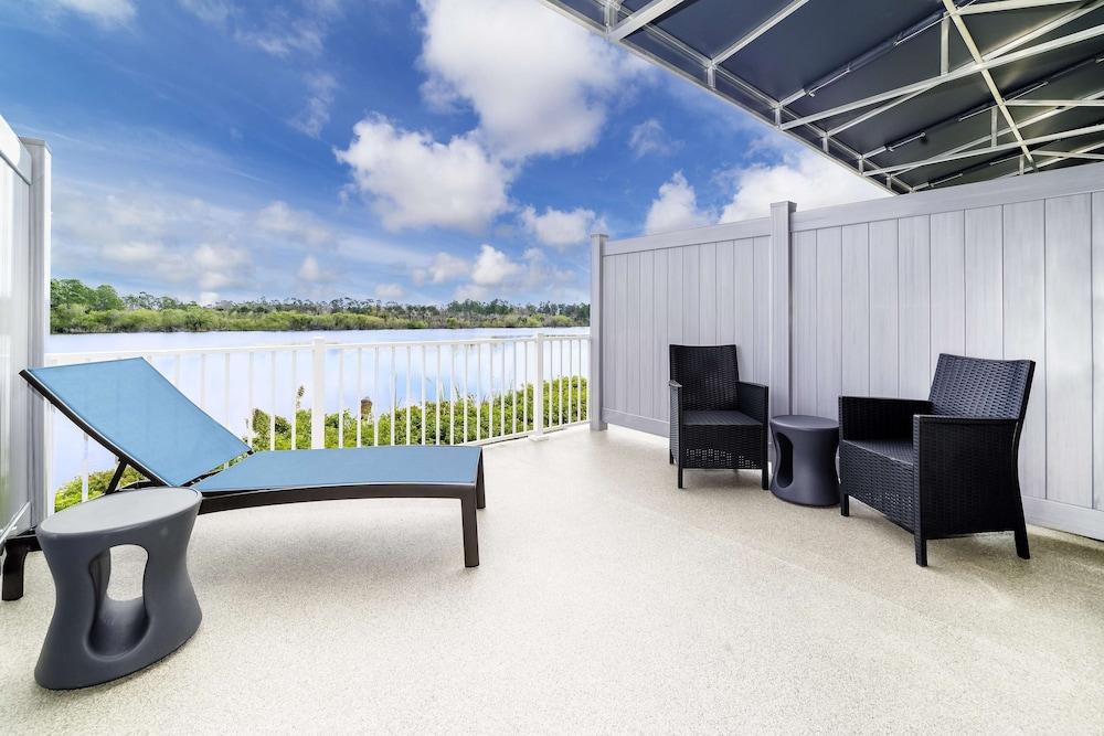 Holiday Inn Express & Suites Port Charlotte by IHG photo 61