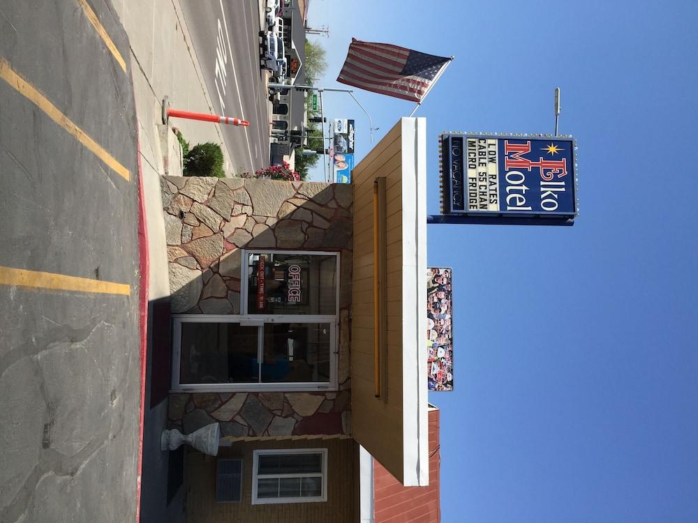 Elko Motel photo 1