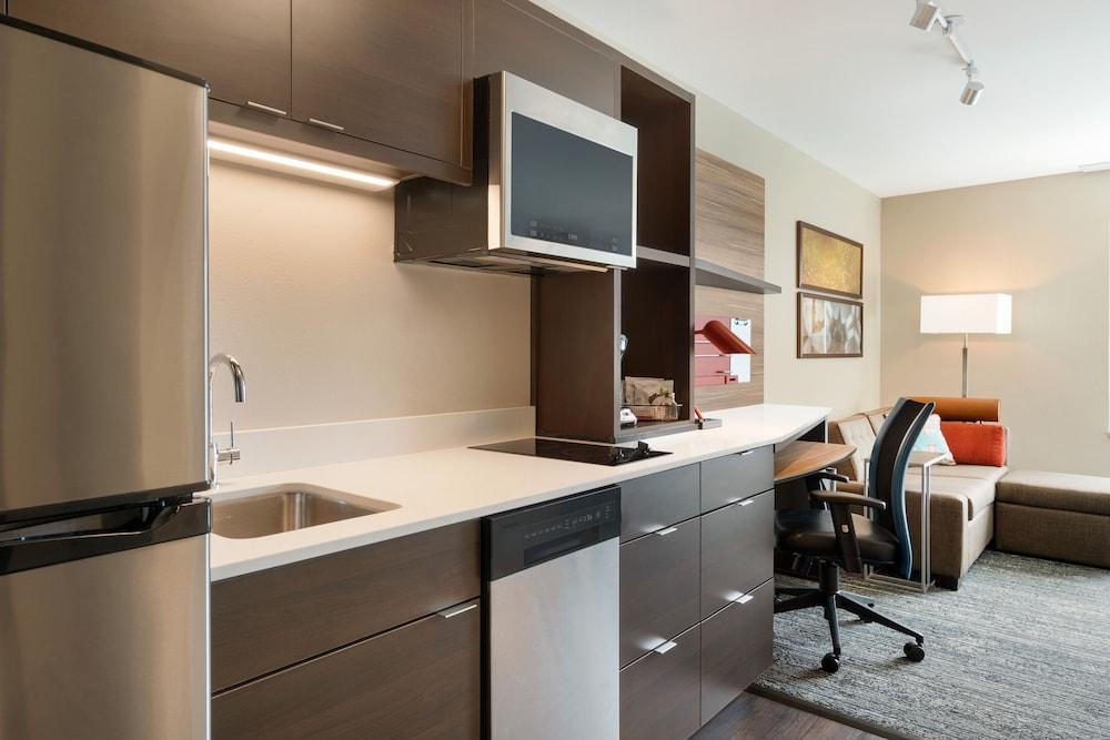 TownePlace Suites by Marriott Logan photo 10