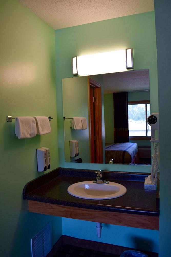 Snelling Motel photo 8