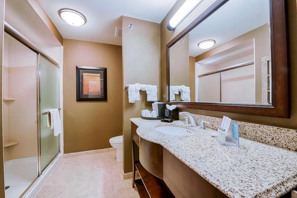 Hampton Inn & Suites Pinedale photo 24