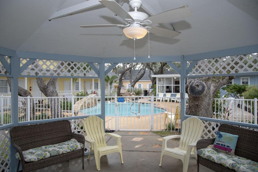 Pelican Bay Resort photo 69