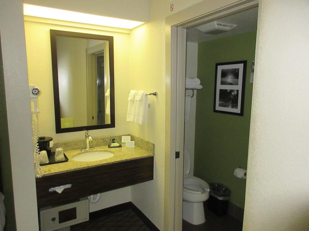 Sleep Inn Miami International Airport photo 38