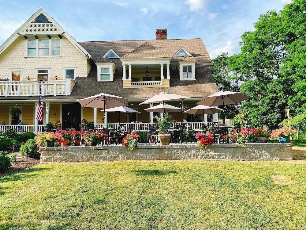 The Millerton Inn photo 1
