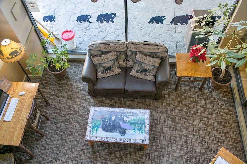 Black Bear Lodge photo 50