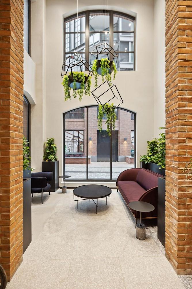 Placemakr Buzzard Point photo 17