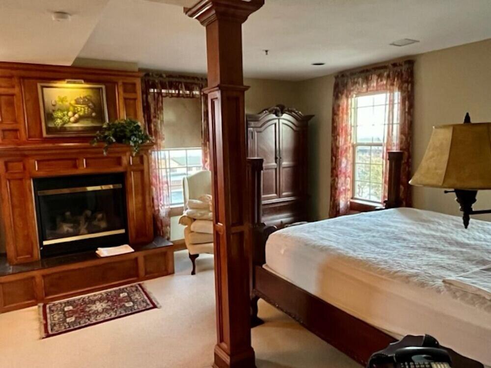 The Port Hotel photo 11