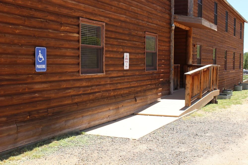 Old Corral Hotel & Steakhouse photo 6