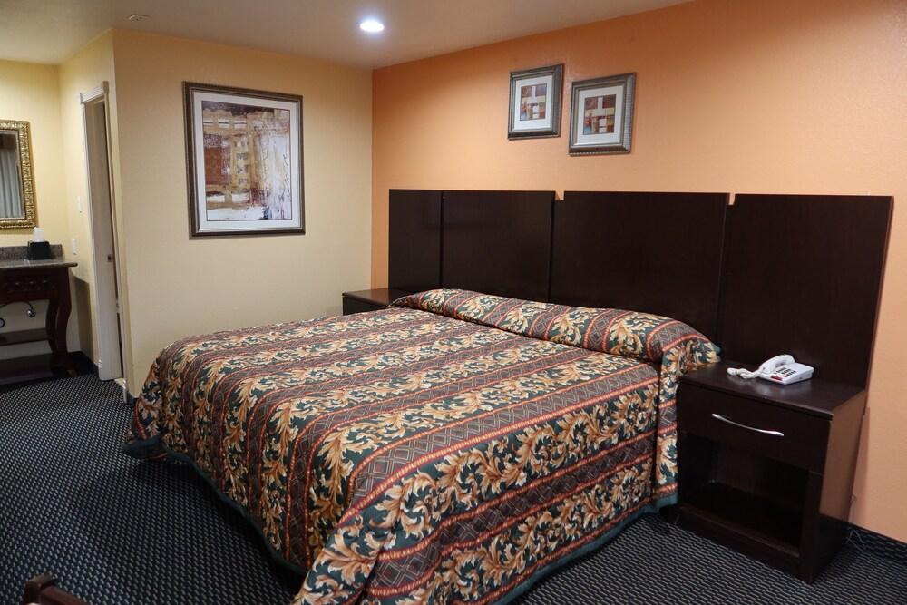 GREAT WESTERN INN photo 9